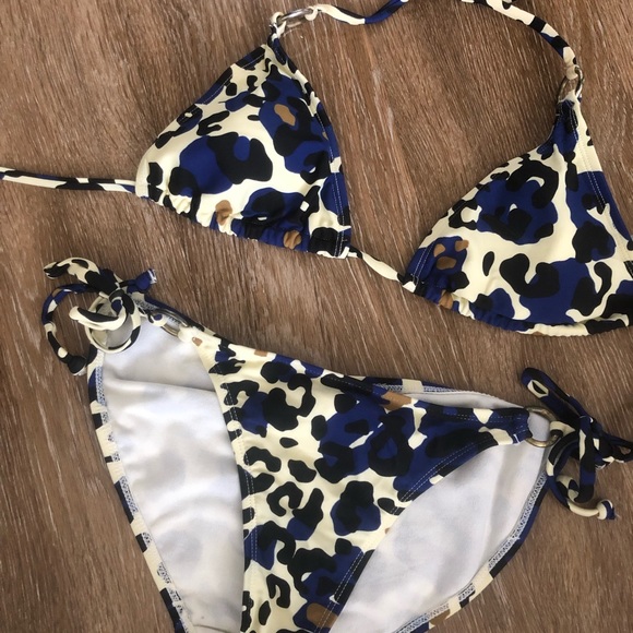 Swimsuit - Picture 1 of 2